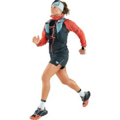 Salomon Boutique -Salomon Boutique main 08 0000071155 1841 BODY 4b65