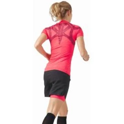 Odlo T-Shirt Short Sleeve Crew Neck Active Spine Femme -Salomon Boutique main 313271 30782 Model Back Crop 1 ebc8