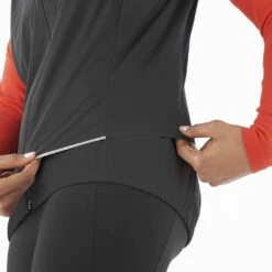 Salomon Light Shell Vest Femme -Salomon Boutique main LC1894700 4 MOD lightshellvest deepblackwhite bimatiere w 00f1